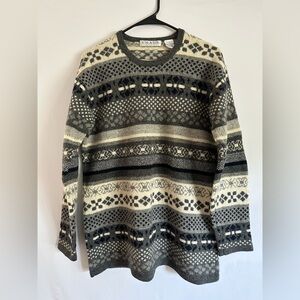 VTG Women's Chaus Sport Crew Neck LambsWool Sweater Size M